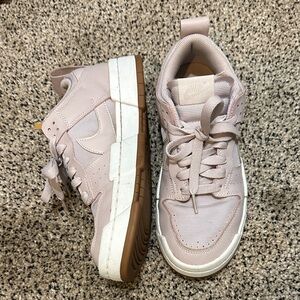 Nike Light Pink Sneakers
